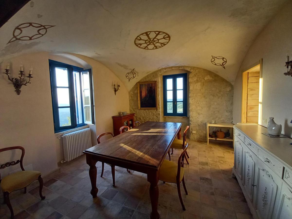 La Casa Dalle Finestre Blu Abbateggio Eksteriør bilde